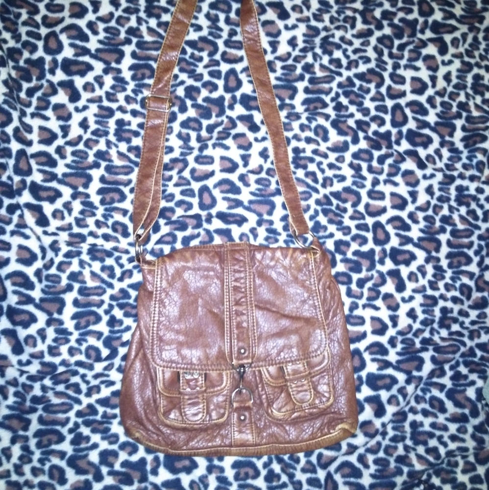 Bueno purse